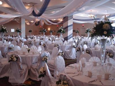 фото отеля Hilton Garden Inn Oshkosh