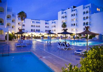 фото отеля Lord Nelson Hotel & Apartments