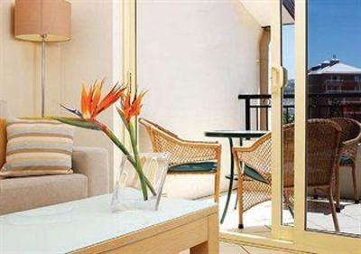фото отеля Terrigal Sails Serviced Apartments
