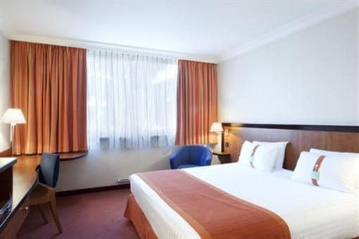 фото отеля Holiday Inn Paris Versailles Bougival