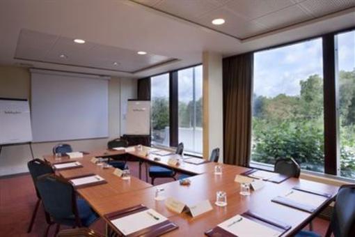 фото отеля Holiday Inn Paris Versailles Bougival