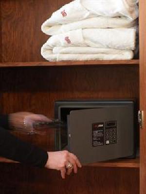 фото отеля Crowne Plaza Brugge