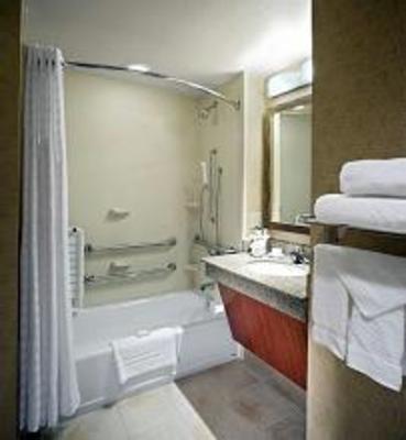 фото отеля Embassy Suites East Peoria