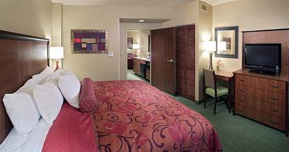 фото отеля Embassy Suites East Peoria