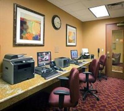 фото отеля Embassy Suites East Peoria