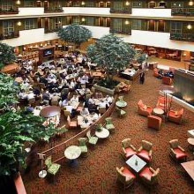 фото отеля Embassy Suites East Peoria