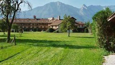 фото отеля Hotel Le Roma Albertville (France)