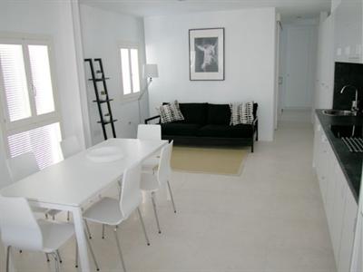 фото отеля Apartamentos Taifas Granada