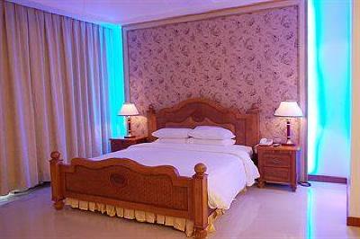 фото отеля Fort Ilocandia Hotel Laoag City
