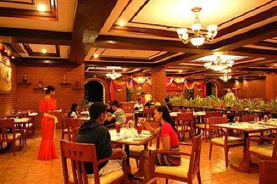 фото отеля Fort Ilocandia Hotel Laoag City