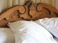 Chequers Inn Hotel