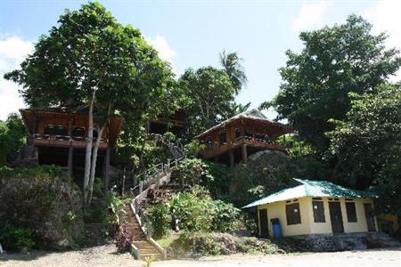 фото отеля Bunaken Island Resort