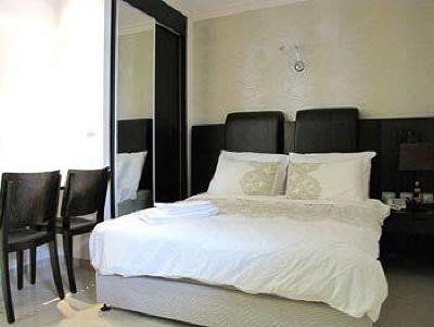 фото отеля Royal T Suites