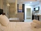 фото отеля Royal T Suites
