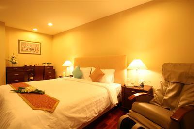 фото отеля Thomson Residence Hotel