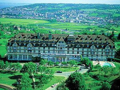 фото отеля Hotel Du Golf Barriere Deauville