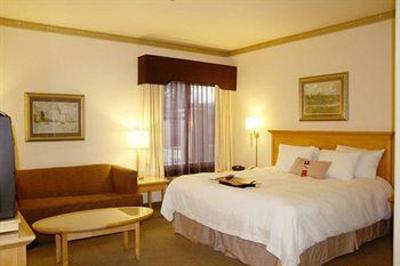 фото отеля Hampton Inn & Suites Madera