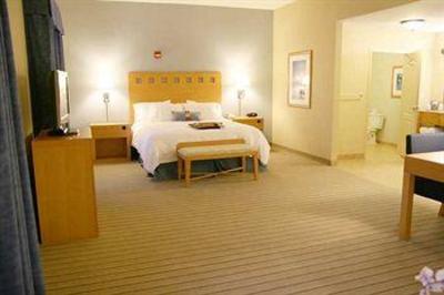 фото отеля Hampton Inn & Suites Madera