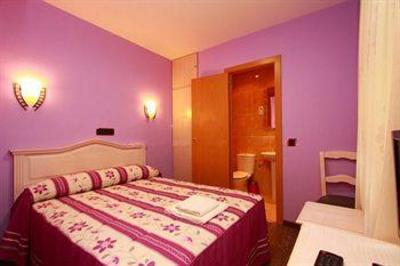 фото отеля Hostal Regio Madrid