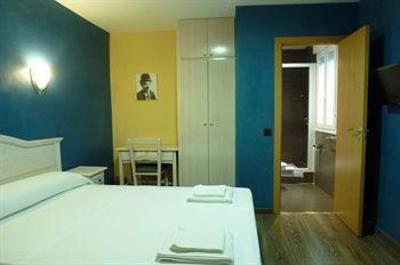 фото отеля Hostal Regio Madrid