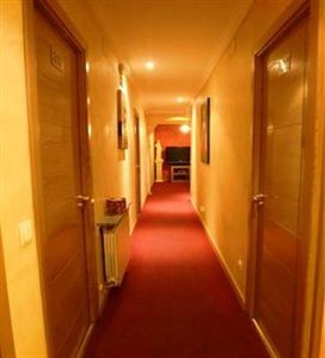 фото отеля Hostal Regio Madrid