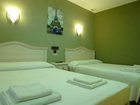 фото отеля Hostal Regio Madrid