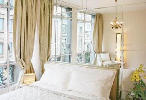 фото отеля The Place Downtown Milan