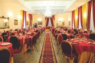 фото отеля Grand Hotel Capodimonte Naples