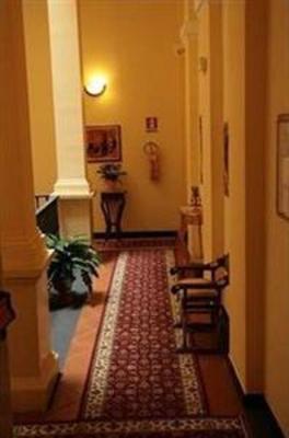 фото отеля Grand Hotel Capodimonte Naples