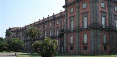 фото отеля Grand Hotel Capodimonte Naples