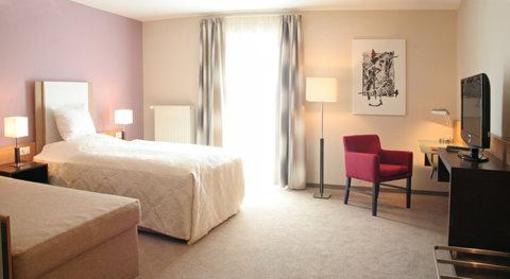 фото отеля IMPIQ Hotel