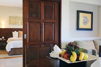 фото отеля BlueBay Grand Esmeralda Hotel Playa del Carmen