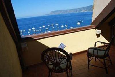 фото отеля La Locandiera Bed & Breakfast Scilla
