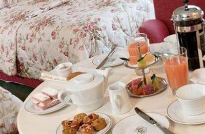 фото отеля Hotel Chateau Tilques