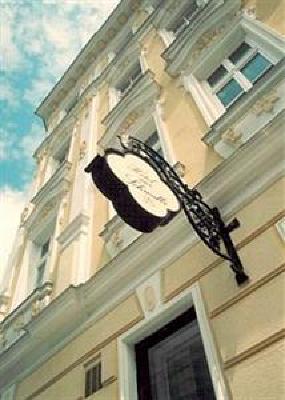 фото отеля Zur Schwalbe Hotel