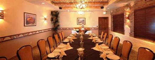 фото отеля Table Mountain Inn