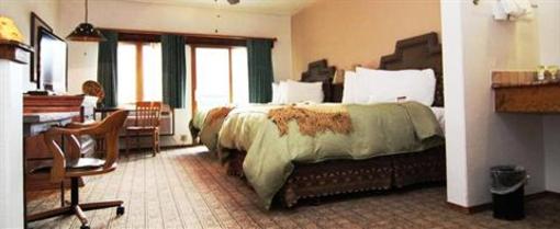 фото отеля Table Mountain Inn