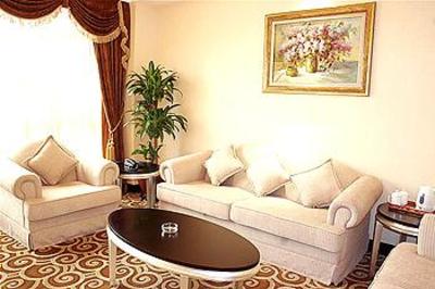 фото отеля Heroyear Hotel