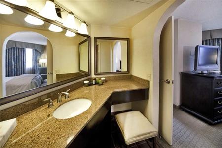 фото отеля Embassy Suites Deerfield Beach Resort