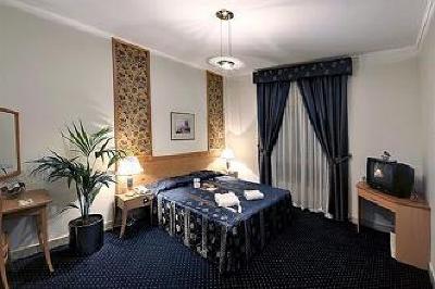 фото отеля Al Bustan Centre & Residence