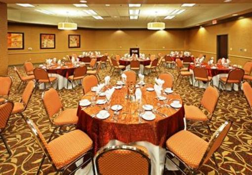 фото отеля Crowne Plaza Little Rock