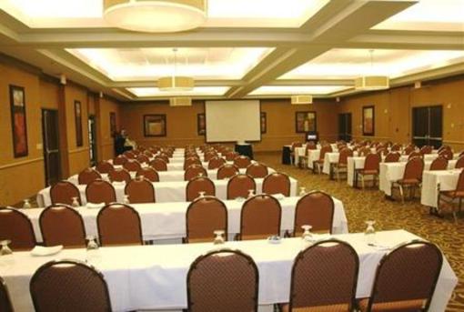 фото отеля Crowne Plaza Little Rock