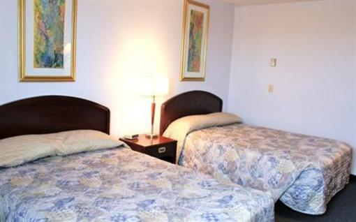 фото отеля Travelodge Calgary International Airport