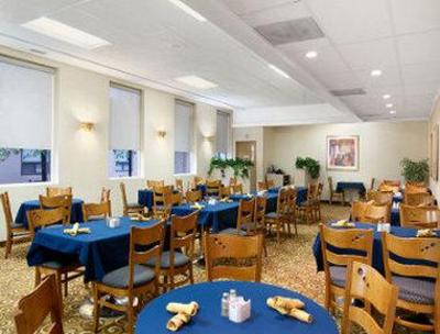 фото отеля Travelodge Calgary International Airport
