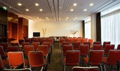 фото отеля Doubletree by Hilton Milan