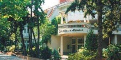 фото отеля Hotel Landhaus Alpinia