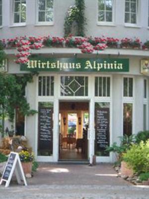 фото отеля Hotel Landhaus Alpinia