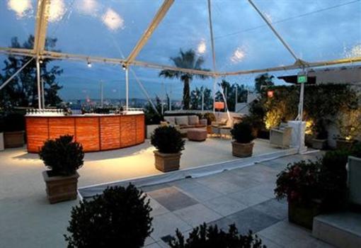 фото отеля Sunset Tower Hotel