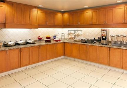фото отеля Residence Inn Camarillo