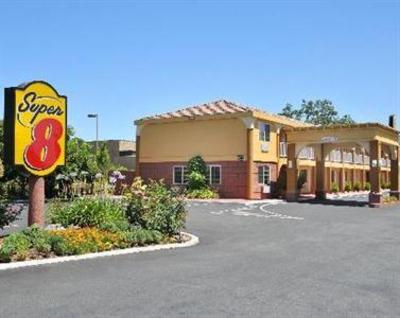 фото отеля Super 8 Ukiah
